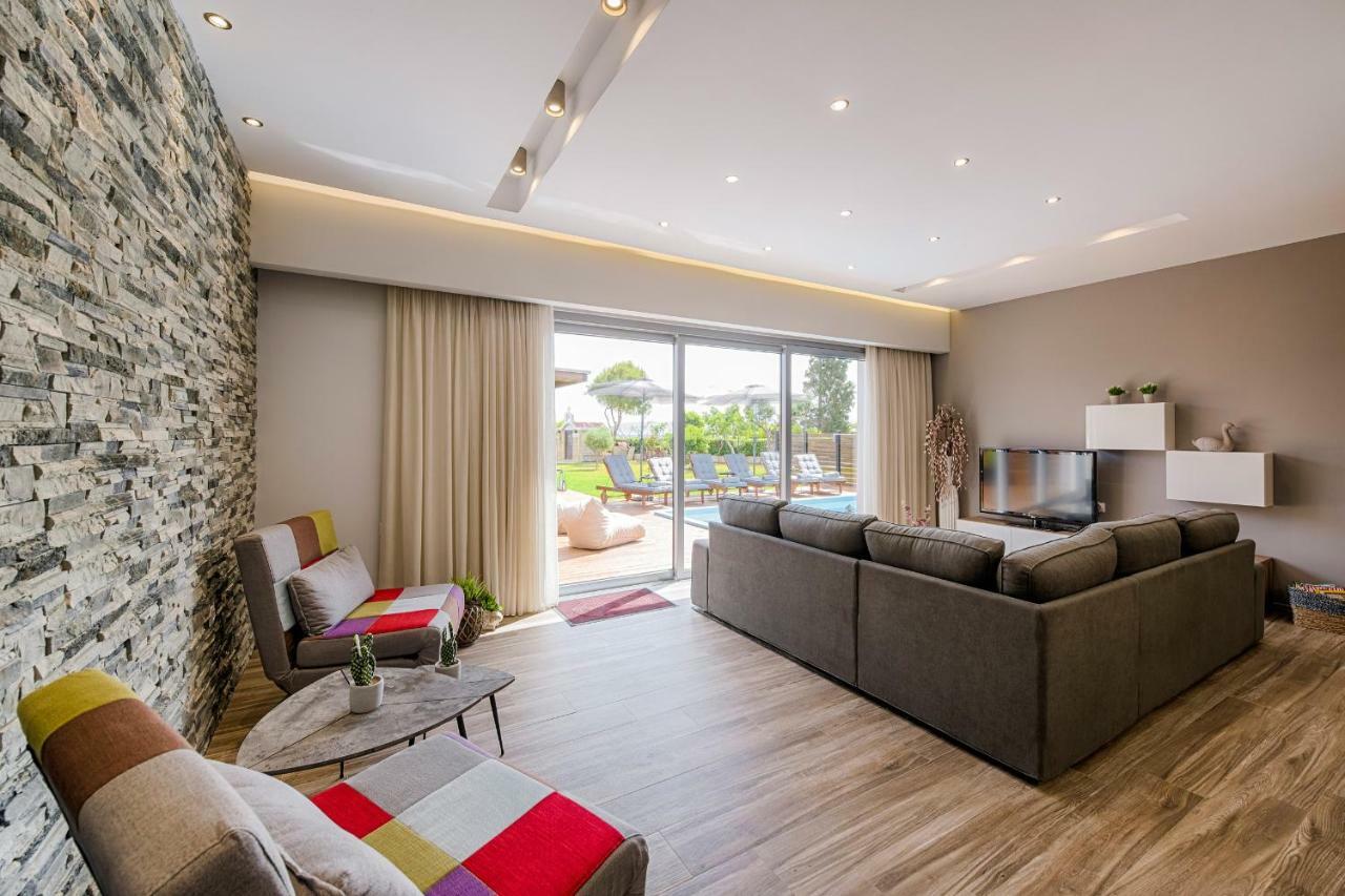 Nastazia Luxury Beach House Ialysos  Exterior foto